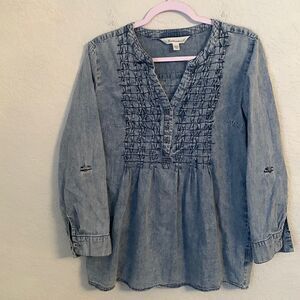 Tantrums Jean Light Wash Women’s Shirt Size L